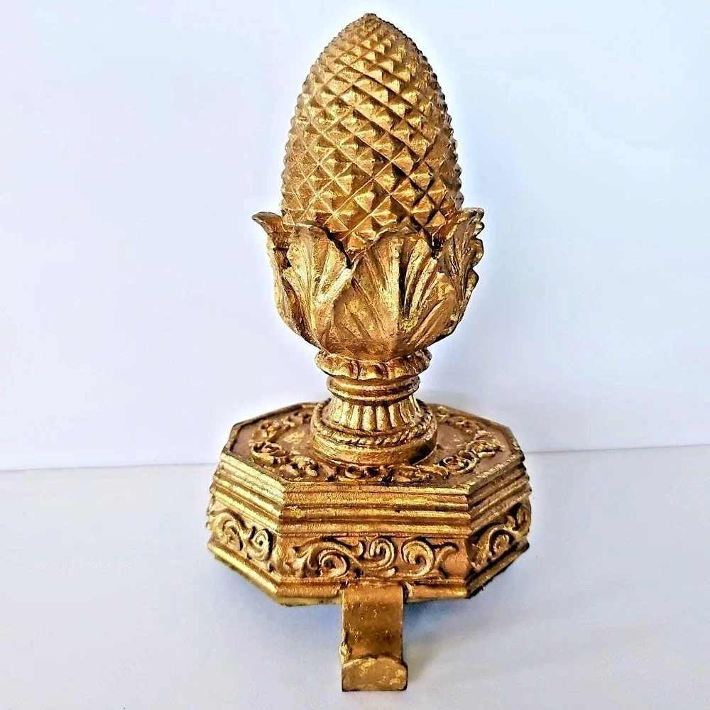Vintage‎ Gold Pineapple Stocking Holder Ornate Mantle Decor Hospitality Symbol